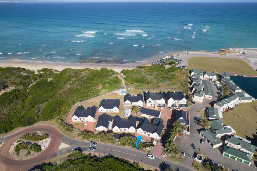 3 Bedroom Property for Sale in Marina Martinique Eastern Cape